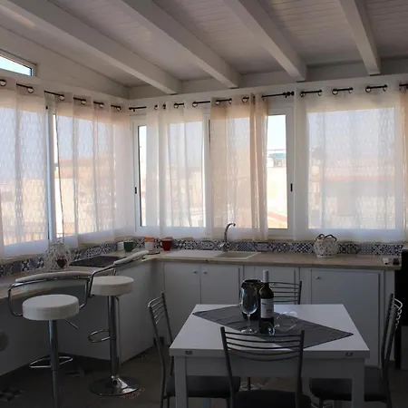 Mansarda Sole Ed Ombra Terrazza Vista Mare Balestrate