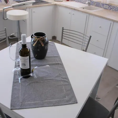 Apartment Mansarda Sole Ed Ombra Terrazza Vista Mare